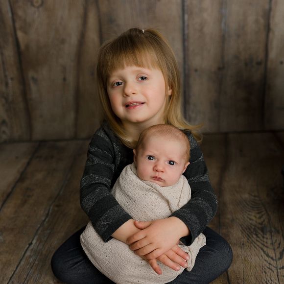 Meet your Posher, Jessica - Picture 1 of 1